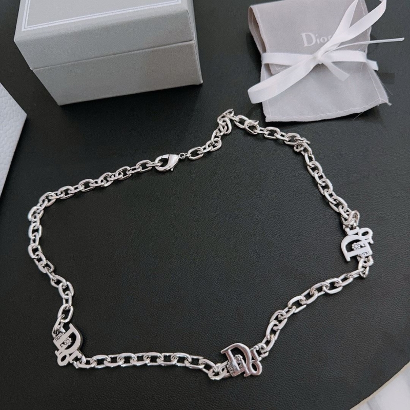 chr1st1an D10r necklaces